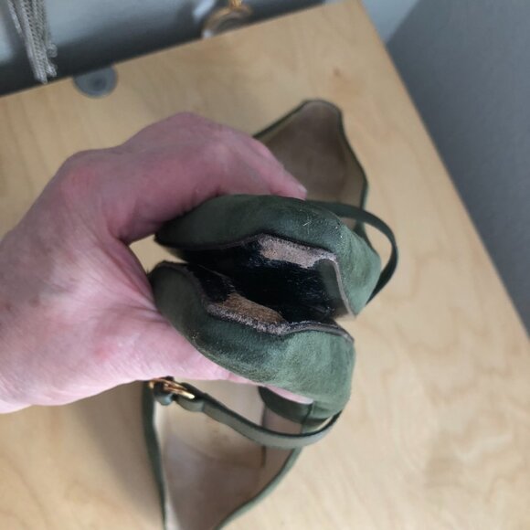 Pancaldi 1888 Pointed Toe Suede Leather Kitten Heels Pumps - Picture 9 of 10